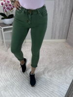 Redseventy Mom Fit teksased vööga